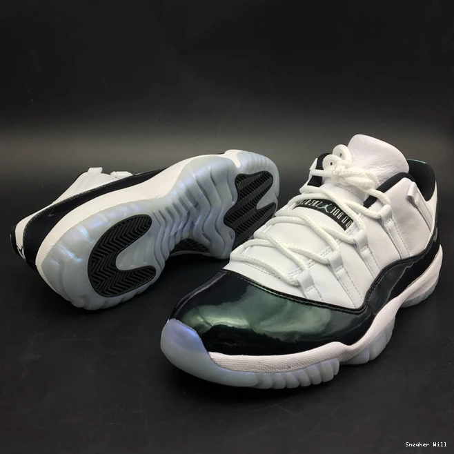 Iridescent Retro AllSeason Jordan 9961 528895- Low 11 1082 0622